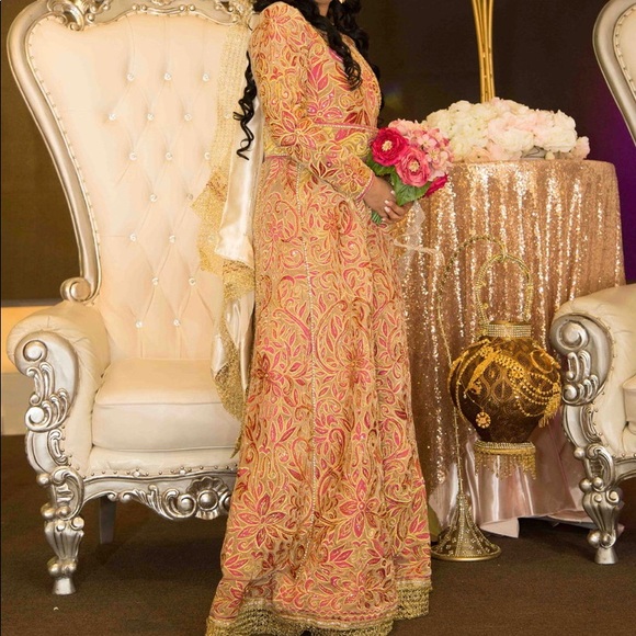 Bridal thoube - Picture 2 of 2